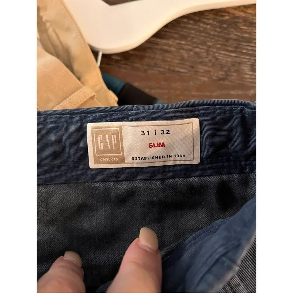 Gap Blue Sunwashed Khaki Pants sz 31X32 NWT